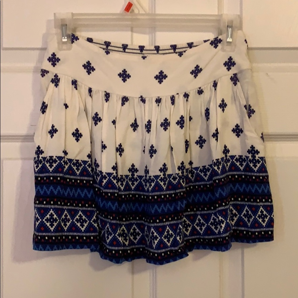 Geometric Printed Mini Skirt with Pockets